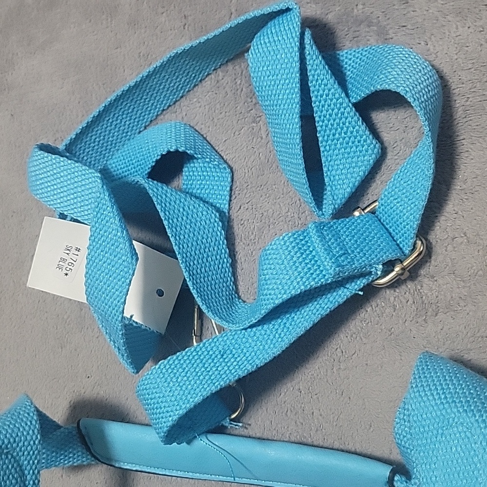 Shoulder Bag - Picture 4 of 9